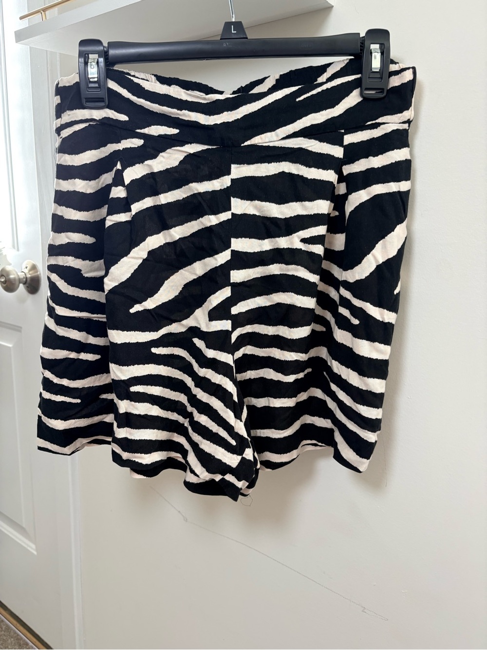 Zebra Print High-Waist Shorts Black & White